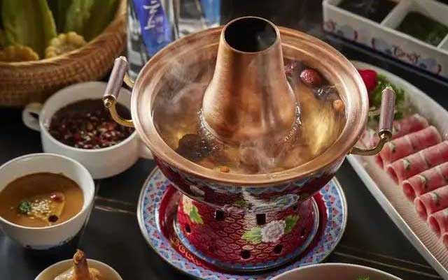 瑞珍厚恢復(fù)清真?zhèn)鹘y(tǒng)菜，多家老字號(hào)下功夫呈現(xiàn)消失的名菜..